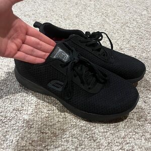Black Non-Slip Sneakers